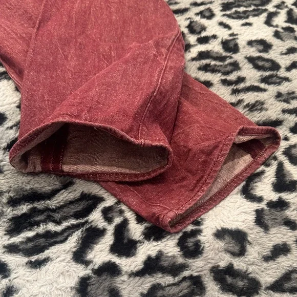 Levi's Men's Maroon Relaxed Straight Jeans - Picture 4 of 6